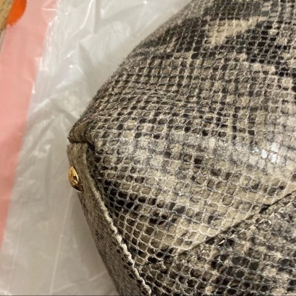 Michael kors python print gray leather tote bag - image 5